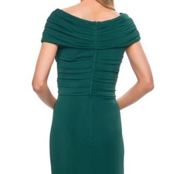 NWT La Femme 26519SC Jersey Military Ball Emerald size 8 - Picture 2 of 8